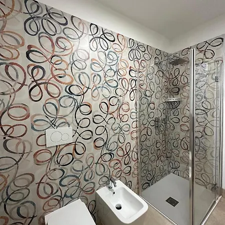 Le Stanze Dei Pico 3 Con Vista Bagno Privato Wifi E Netflix In Piazza Della Costituente Apartamento